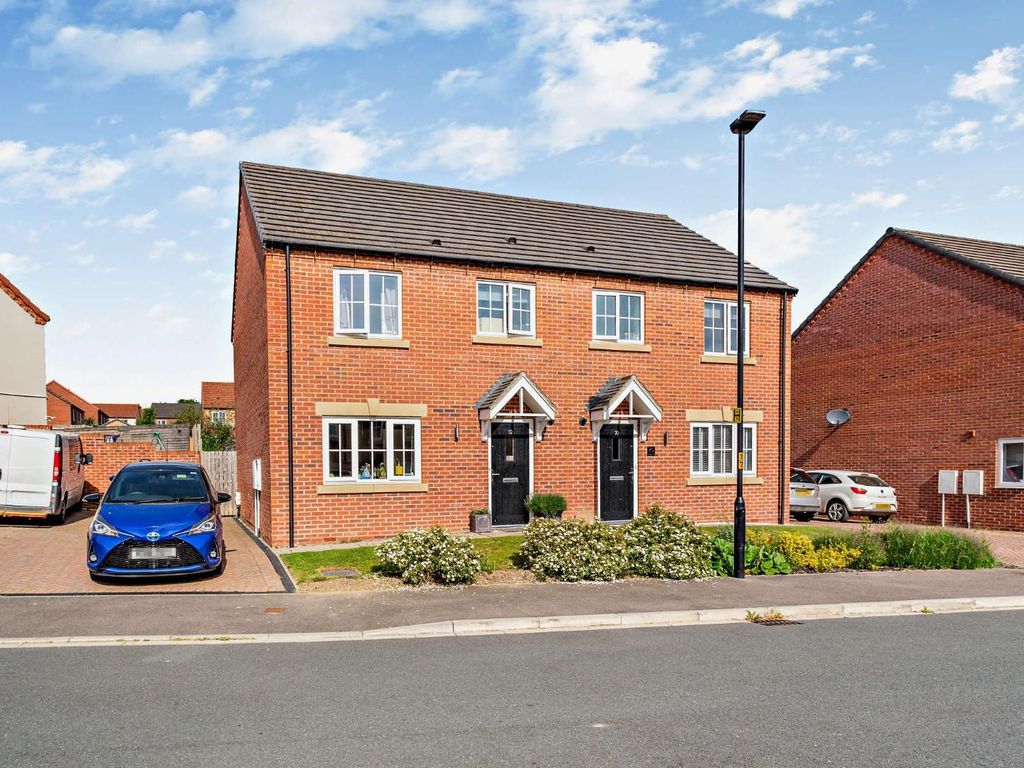 3 bed semidetached house for sale in Malham Drive, Harrogate HG3 Zoopla