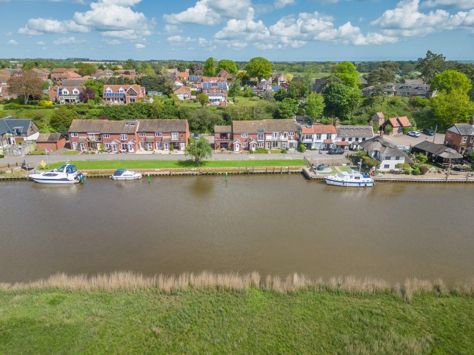 3 bed end terrace house for sale in Quay Terrace, Reedham NR13 Zoopla