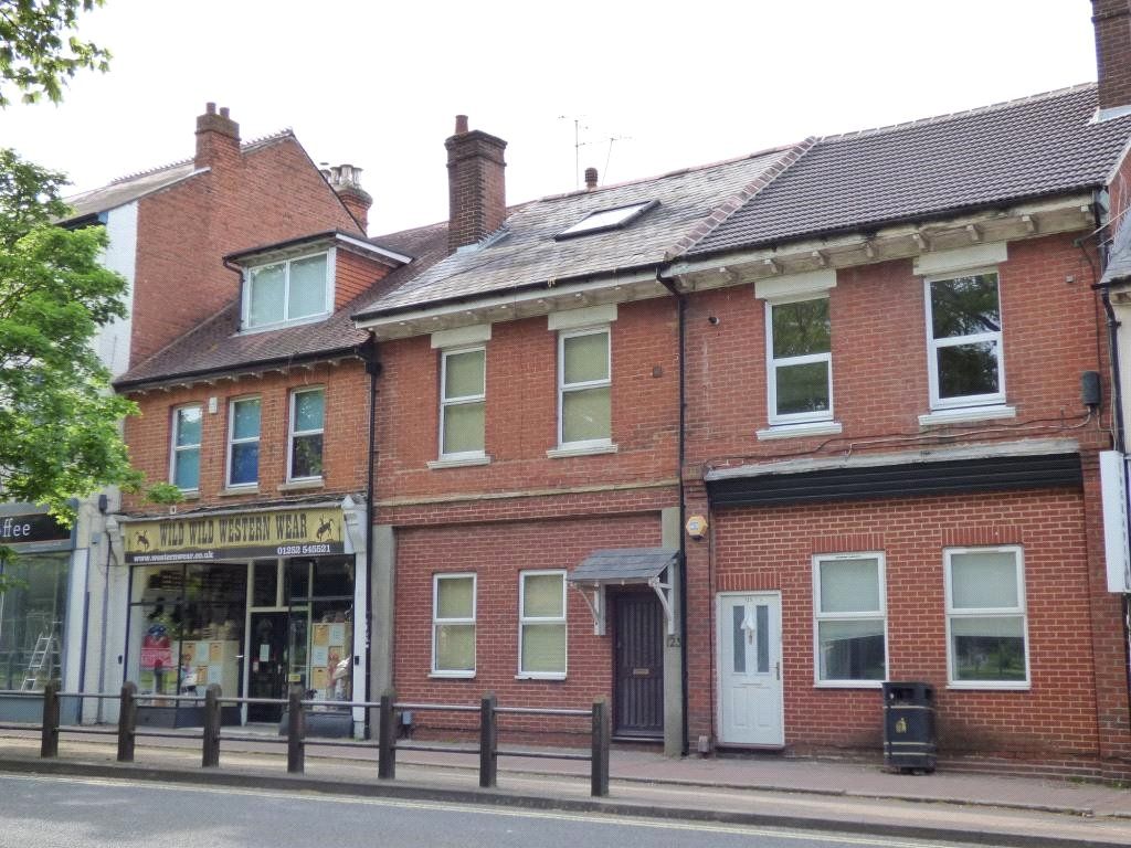 1 bed flat for sale in Lynchford Road, Farnborough, Hampshire GU14 Zoopla