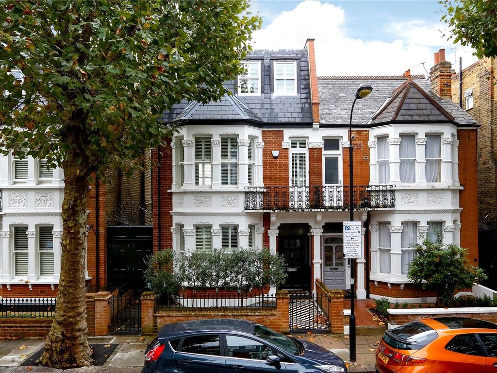 Ellerby Street, Bishops Park, Fulham SW6  