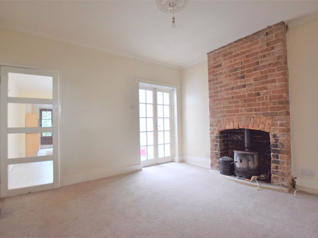 2 bed semidetached house for sale in Stratton Road, Gloucester
