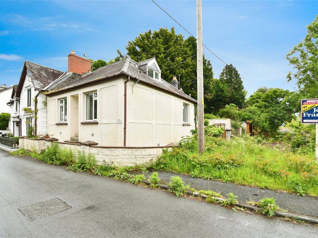 3 bed semidetached house for sale in Lady Road, Llechryd, Cardigan