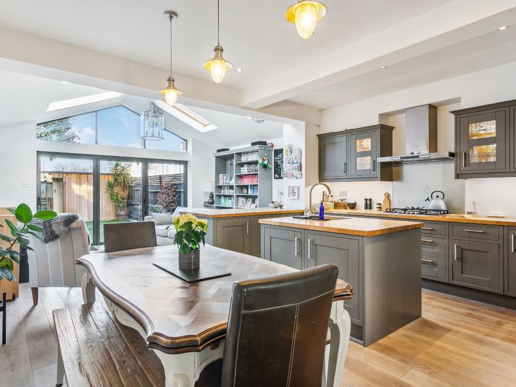 4 bed semidetached house for sale in St. Leonards Road, London SW14, £
