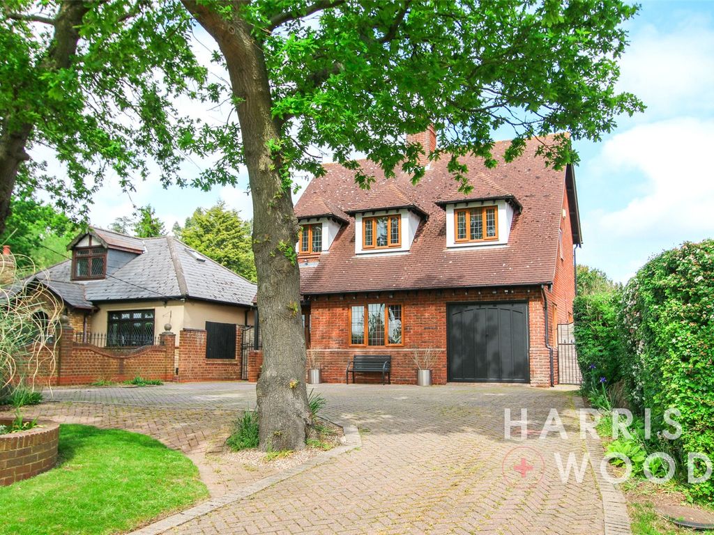 4 bed detached house for sale in Rectory Road, Little Burstead
