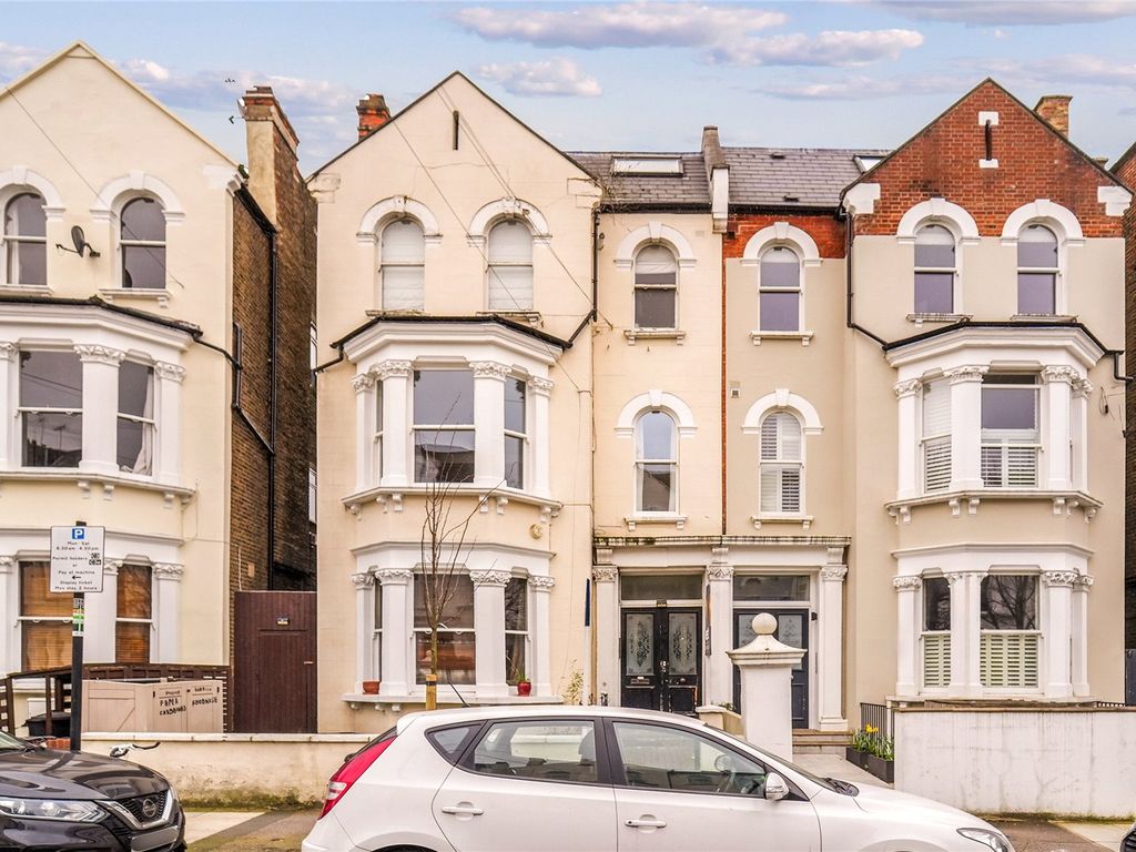 Studio for sale in Sisters Avenue, Battersea SW11, £200,000 Zoopla
