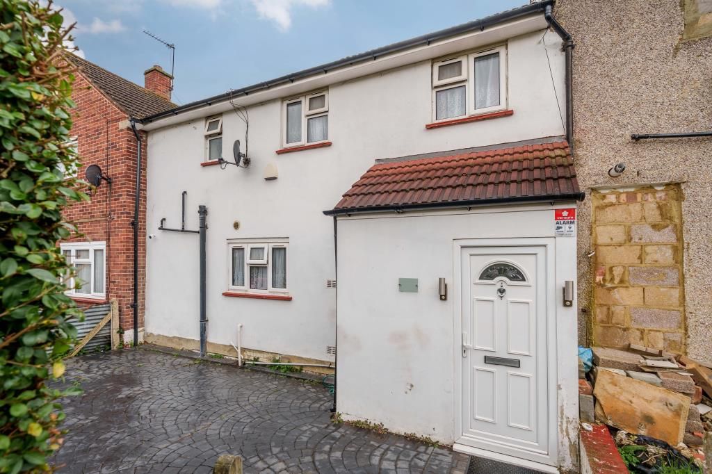 3 bed terraced house for sale in Slough, Berkshire SL2 Zoopla
