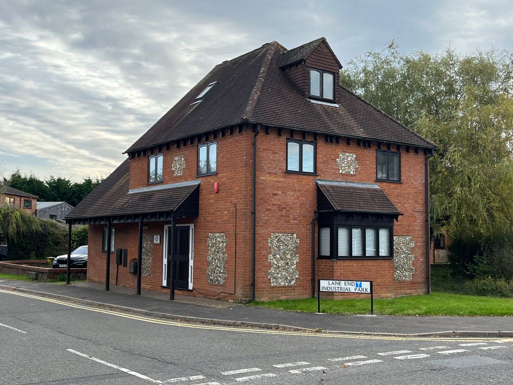 Office to let in Beech House, High Street, Lane End, High HP14