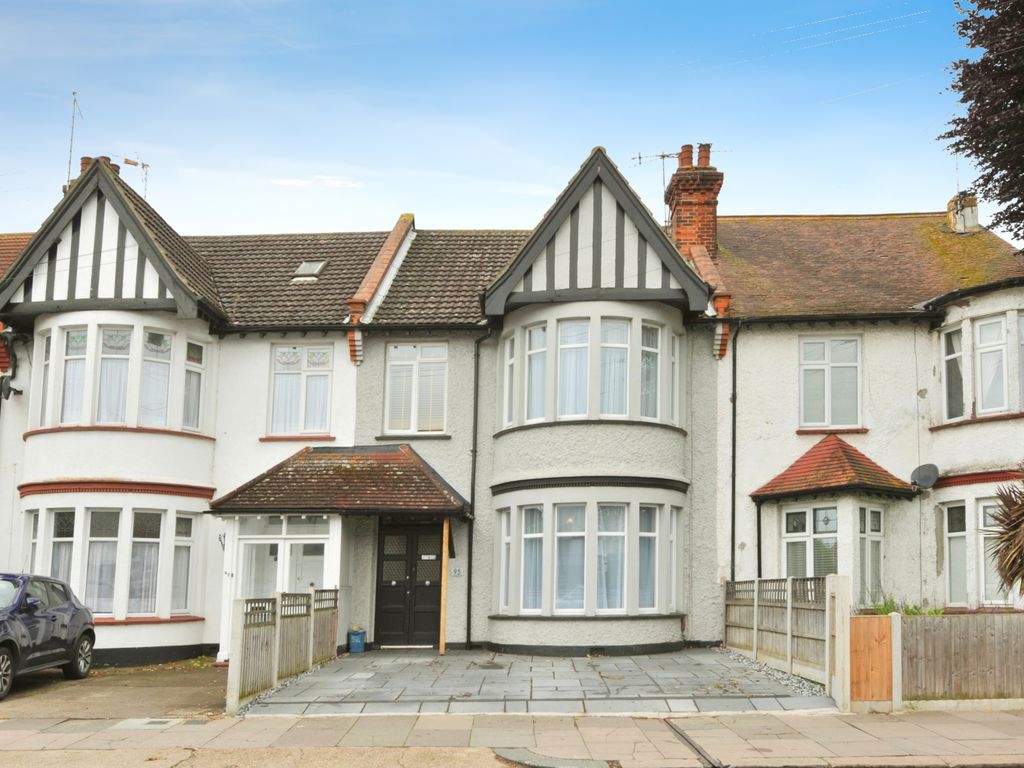 4 bed terraced house for sale in Hamstel Road, SouthendOnSea, Essex