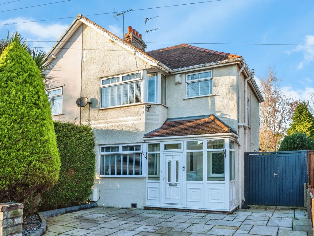 3 bed semidetached house for sale in Woodend Avenue, Maghull