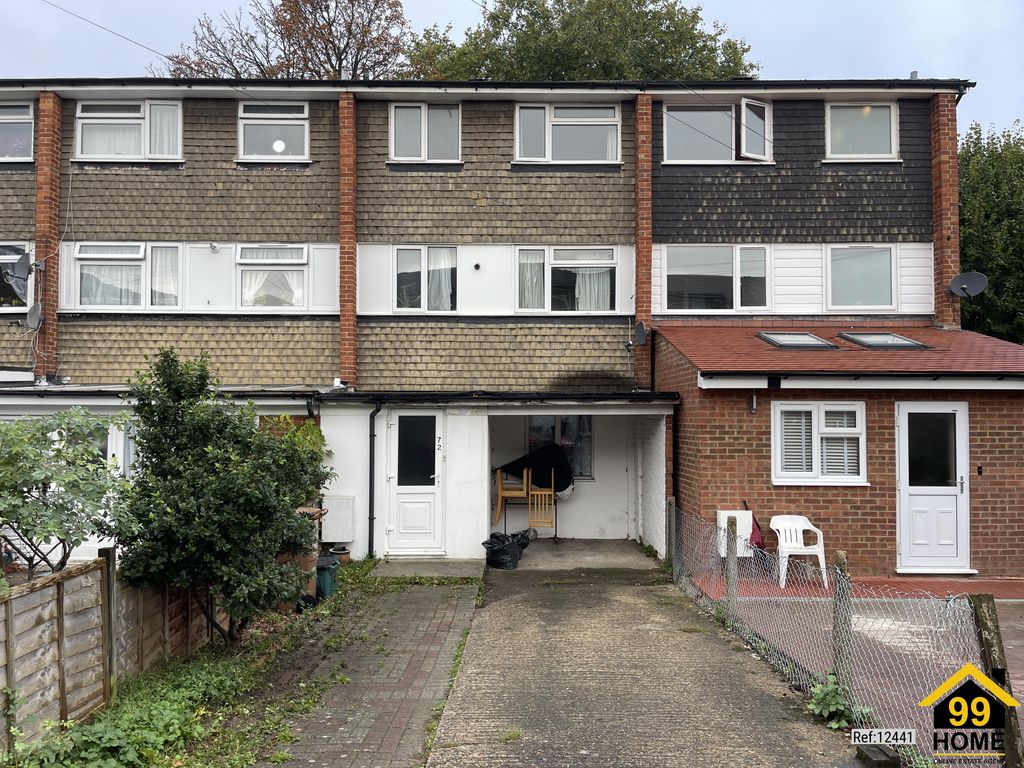 4 bed terraced house to rent in Rose Hill, Sutton, Surey SM1, £2,150