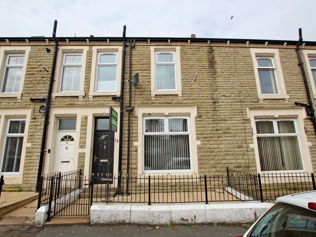 3 bed terraced house to rent in Park Road, Accrington BB5 Zoopla