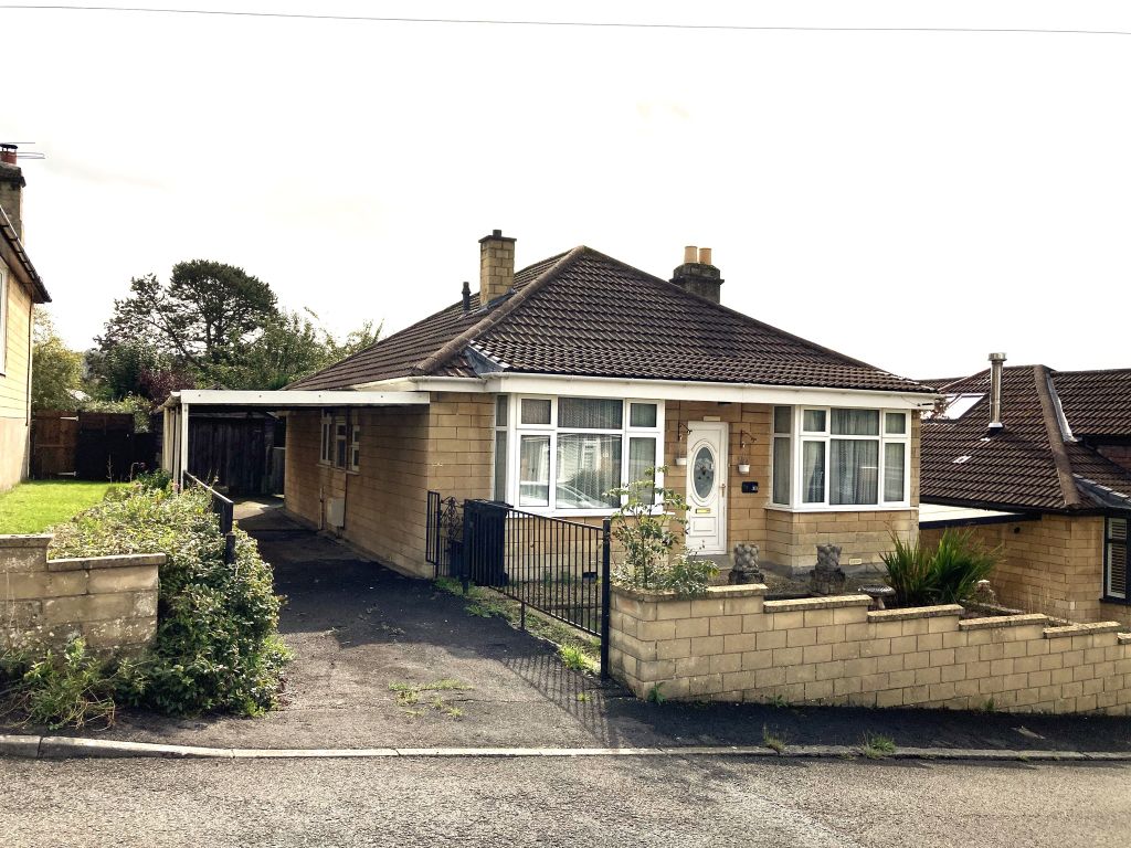 3 bed detached bungalow for sale in Road, Larkhall, Bath BA1