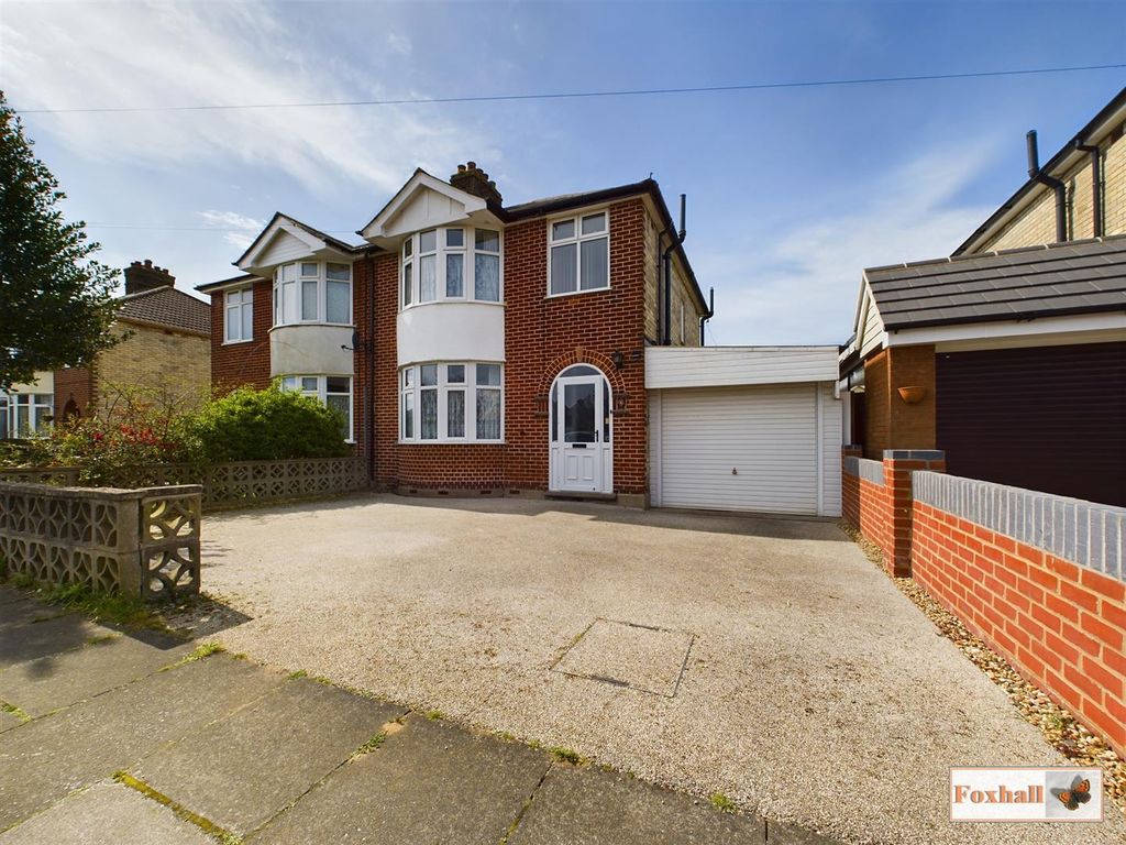 3 bed semidetached house for sale in Mersey Road, Ipswich IP3, £