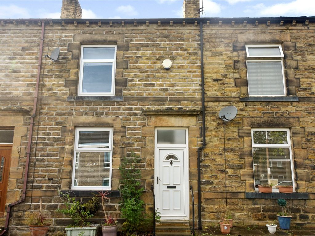 3 bed terraced house for sale in Carr Street, Birstall, Batley, West