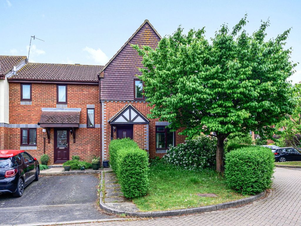 1 bed end terrace house for sale in Burpham, Guildford, Surrey GU4 Zoopla