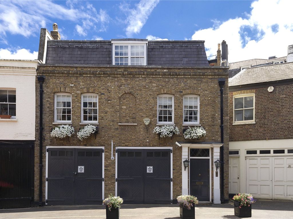 Hays Mews, Mayfair, London W1J  
