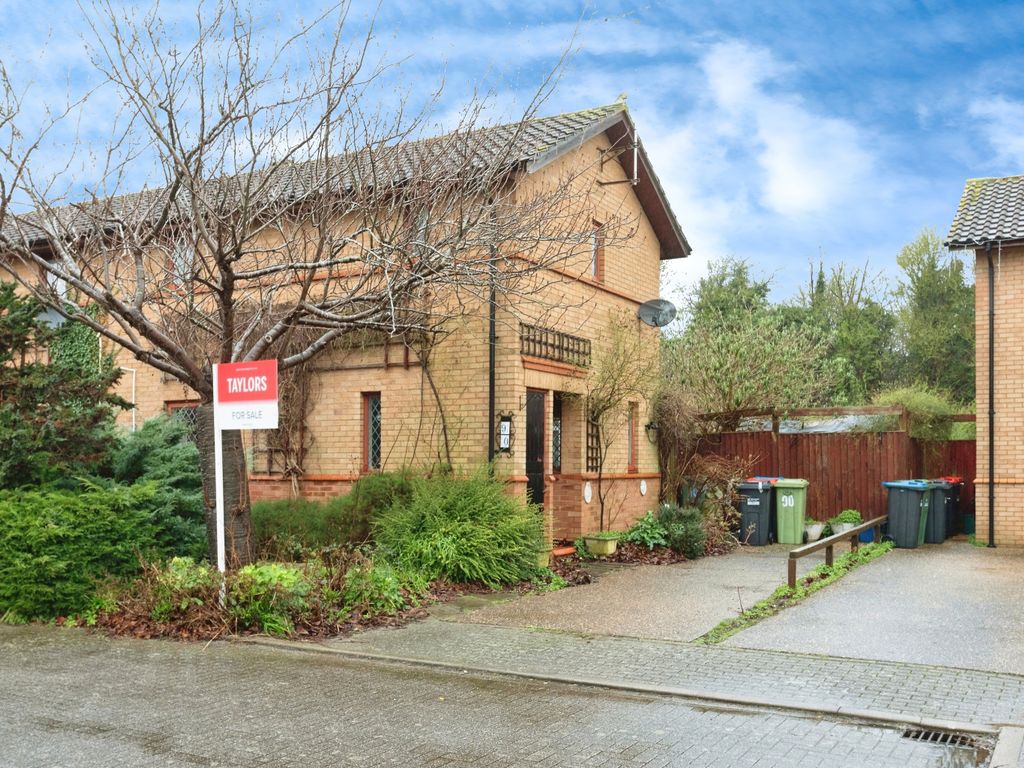 2 bed semidetached house for sale in Montgomery Crescent, Bolbeck Park