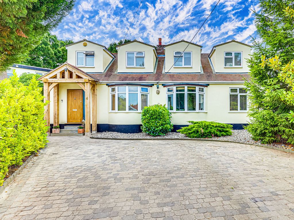 5 bed detached house for sale in Central Close, Hadleigh SS7 Zoopla