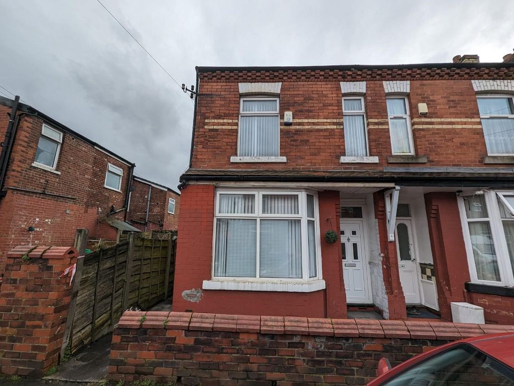 2 bed semidetached house for sale in Derby Grove, Levenshulme