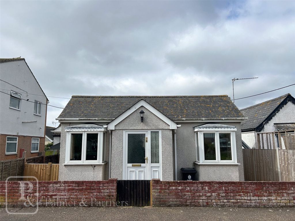 1 bed bungalow for sale in Beach Crescent, Jaywick, ClactonOnSea