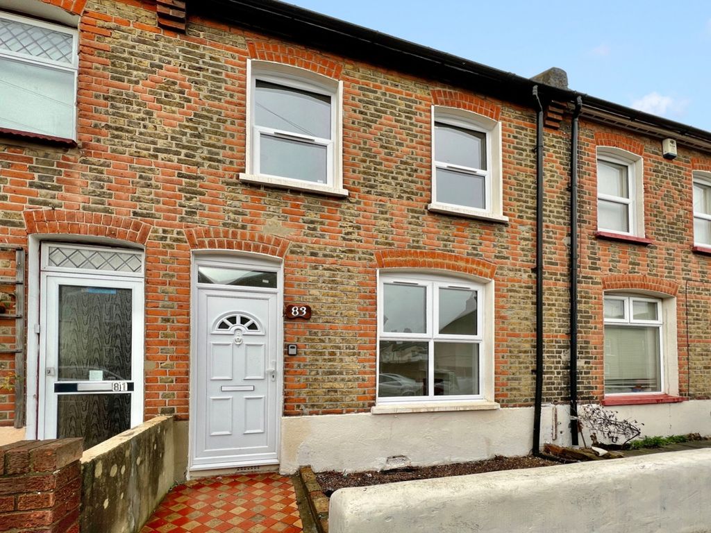 2 bed terraced house for sale in Raphael Road, Gravesend DA12 Zoopla
