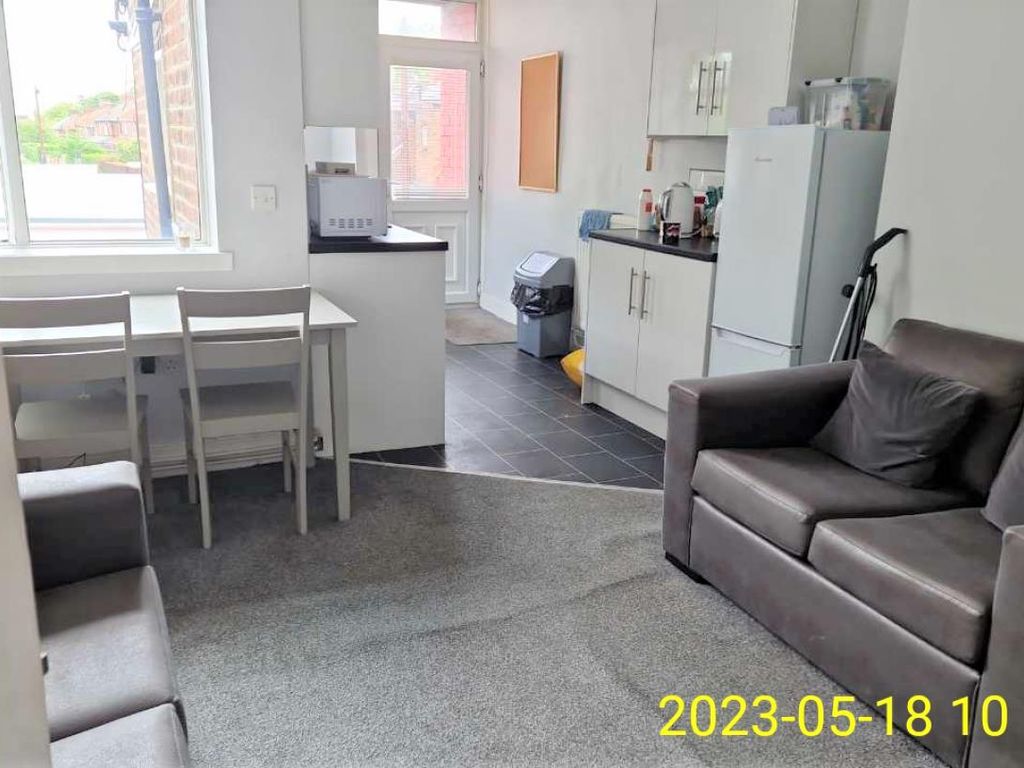 1 bed property to rent in Benton Road, High Heaton, Newcastle Upon Tyne