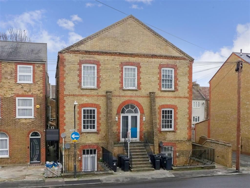 1 bed flat for sale in Darnley Street, Gravesend, Kent DA11 Zoopla