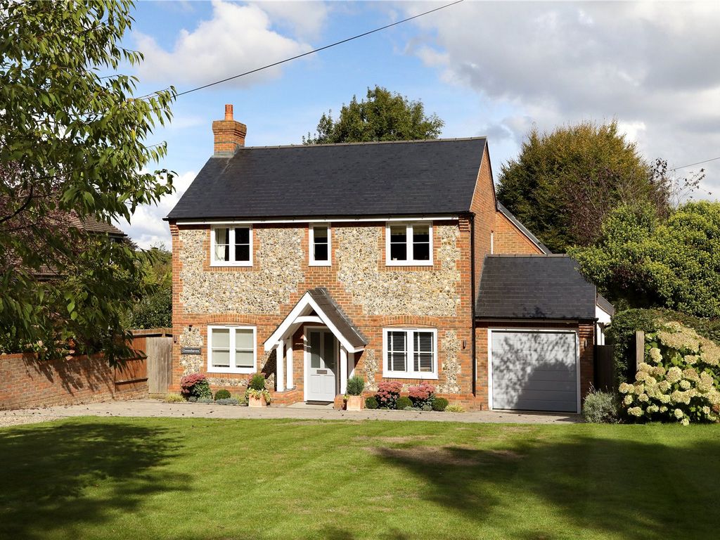 4 bed detached house for sale in The Common, Penn HP10 Zoopla