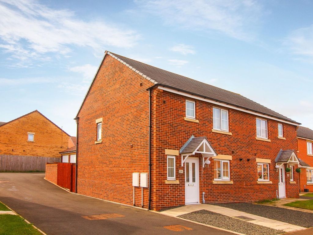 3 bed semidetached house for sale in Ridley Gardens, Shiremoor