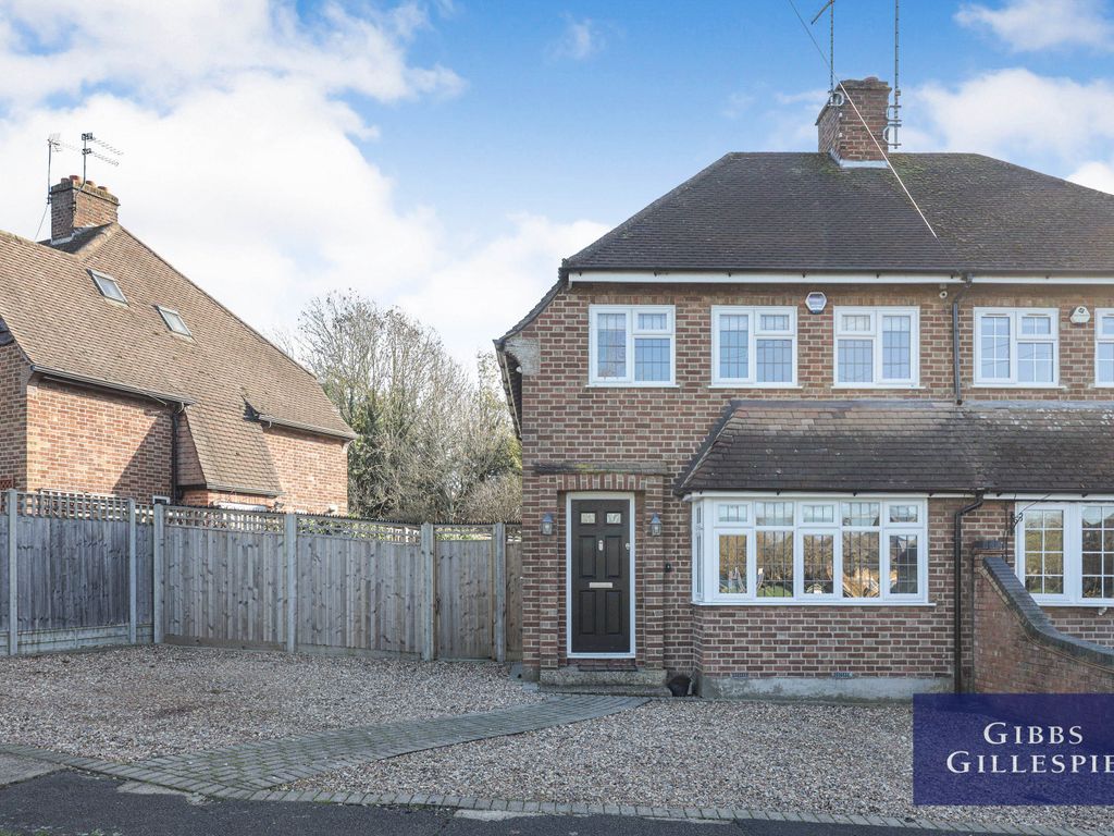 3 bed semidetached house to rent in Moorhall Road, Harefield