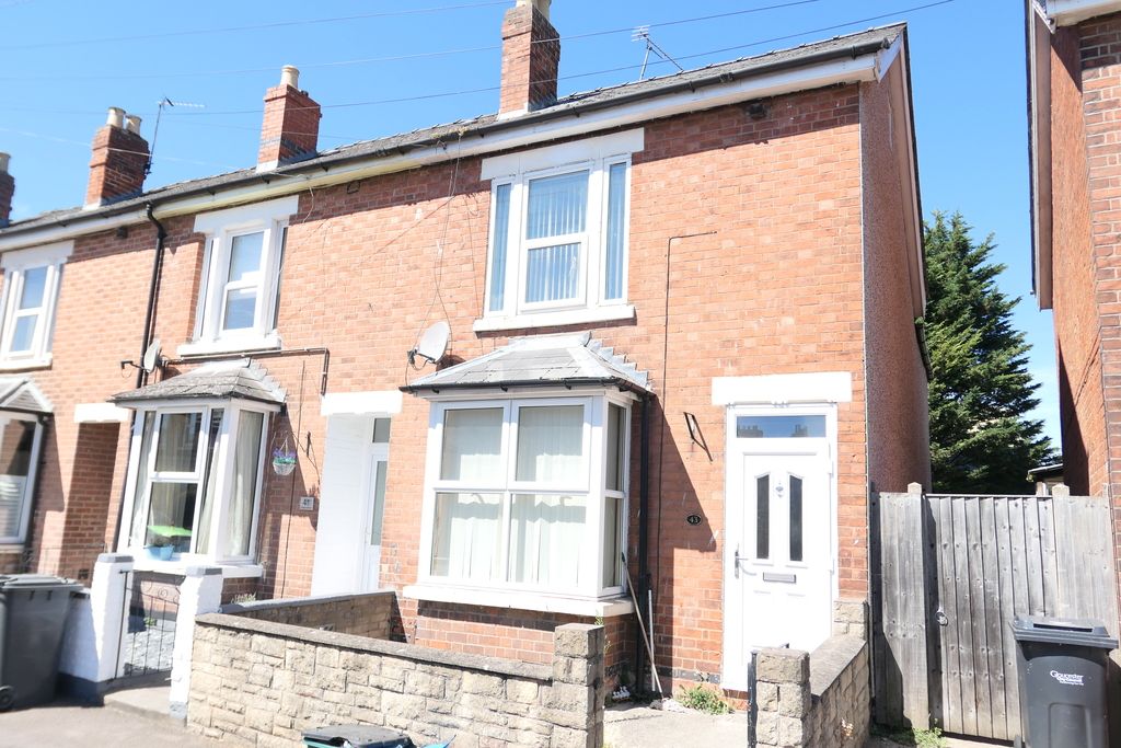 3 bed end terrace house for sale in Deans Walk, Gloucester GL1 Zoopla