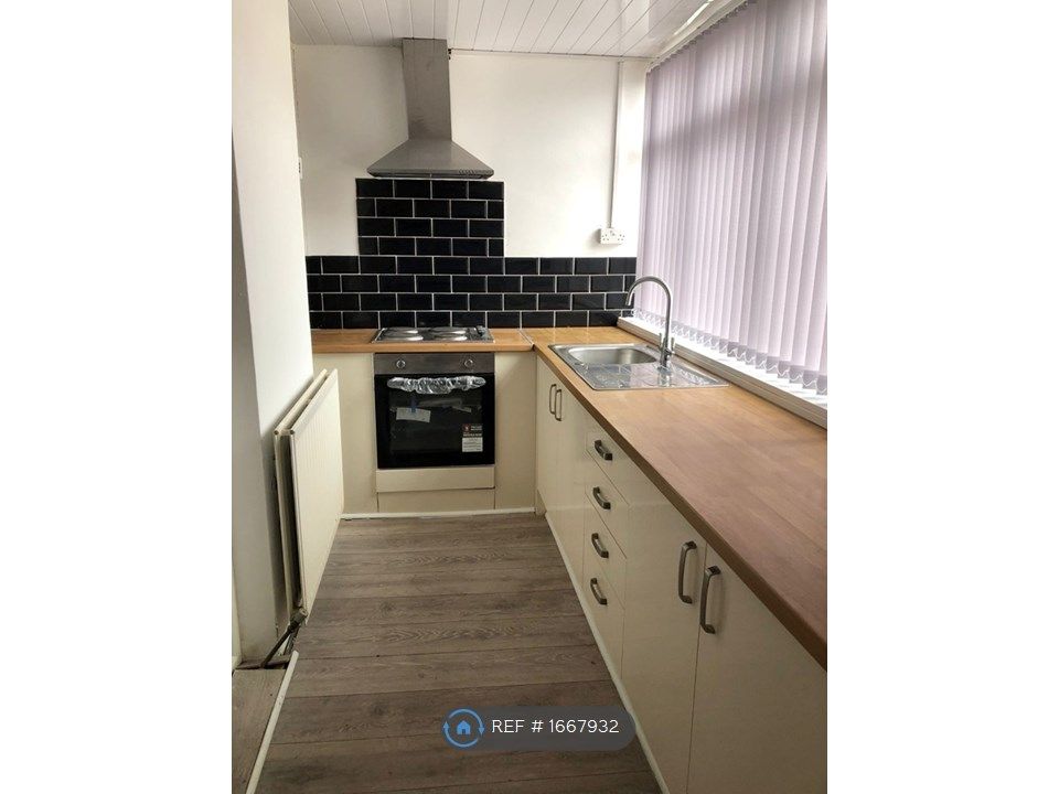 3 bed terraced house to rent in Western Terrace North, Murton, Seaham