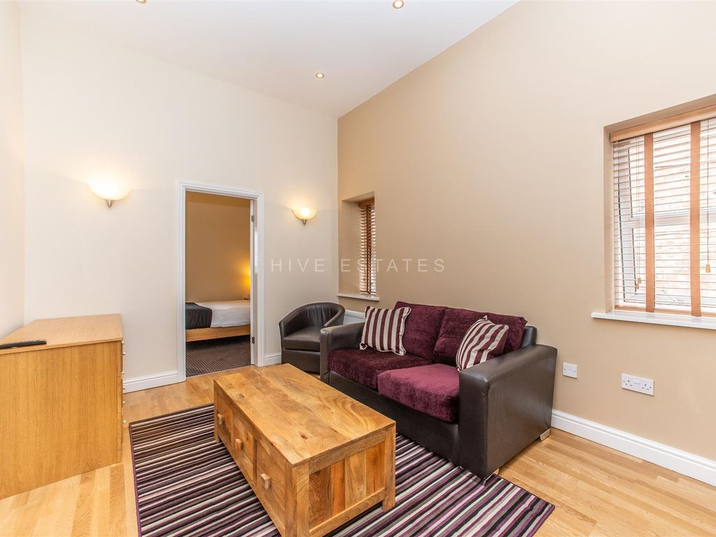 1 bed flat to rent in Dene Apartments, Jesmond, Newcastle Upon Tyne NE2