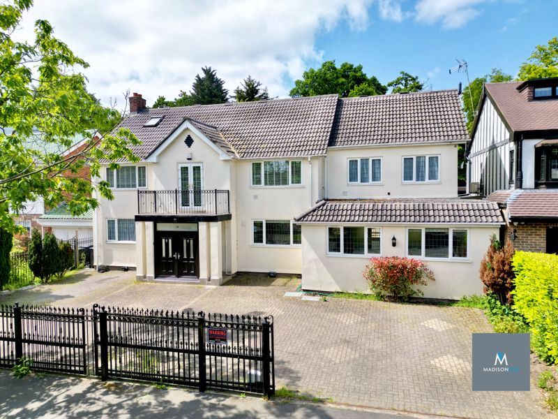 7 bed detached house for sale in Bracken Drive, Chigwell IG7 Zoopla