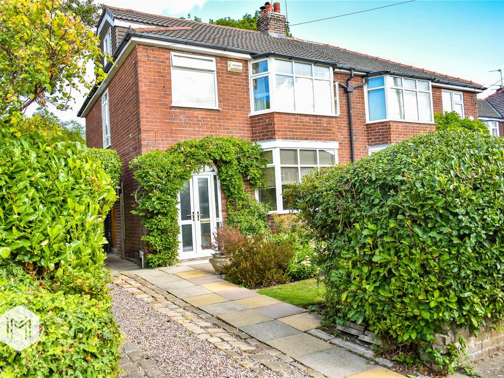 4 bed semidetached house for sale in Maple Grove, Worsley, Manchester