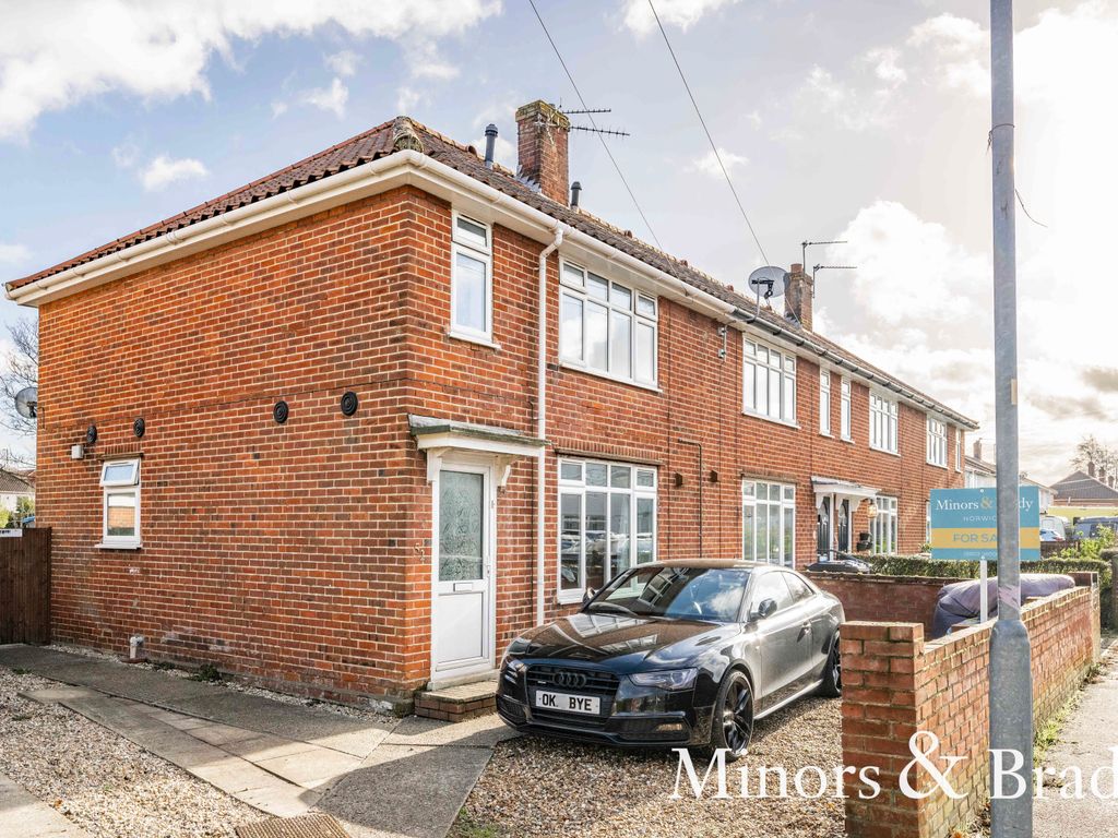 3 bed end terrace house for sale in Morse Road, Thorpe St. Andrew