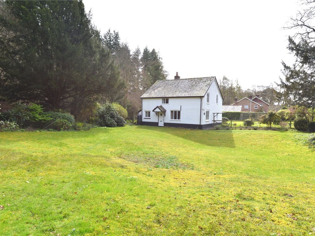 3 bed detached house for sale in Whitsbury Common, Fordingbridge