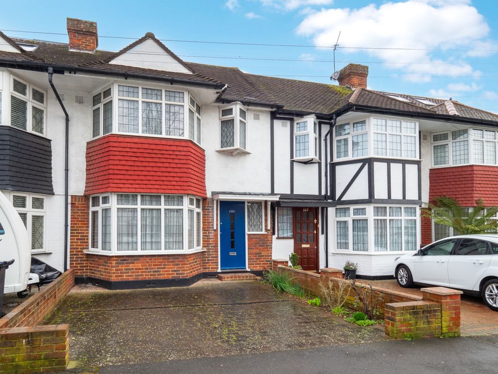 3 bed terraced house for sale in Aragon Road, Morden SM4, £450,000 Zoopla