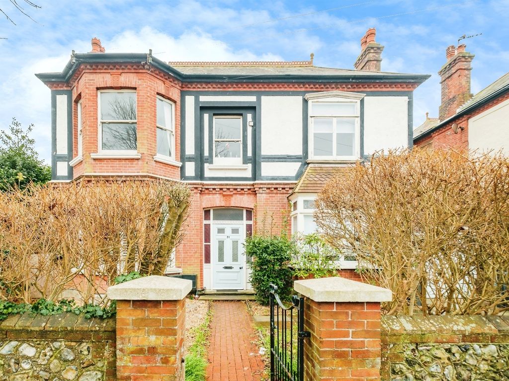 2 bed flat for sale in Winchester Road, Worthing BN11, £365,000 Zoopla
