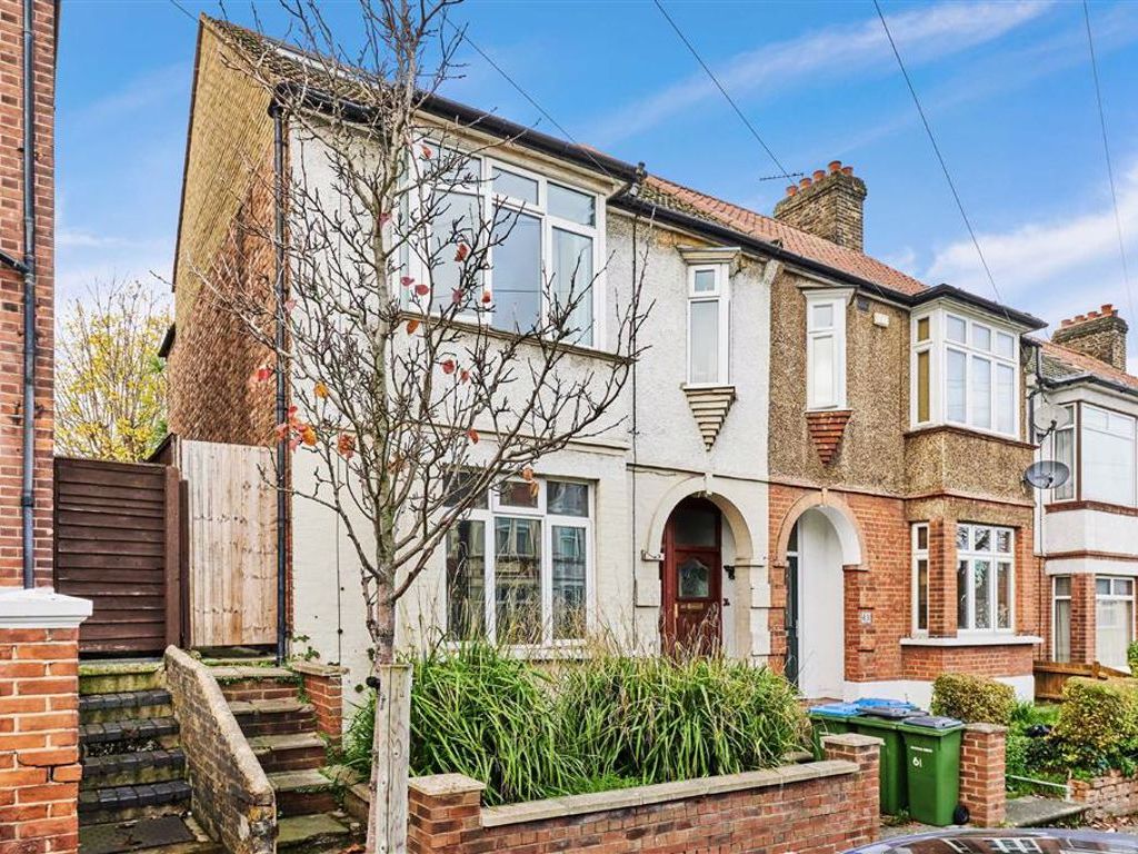 Eastcombe Avenue London SE7