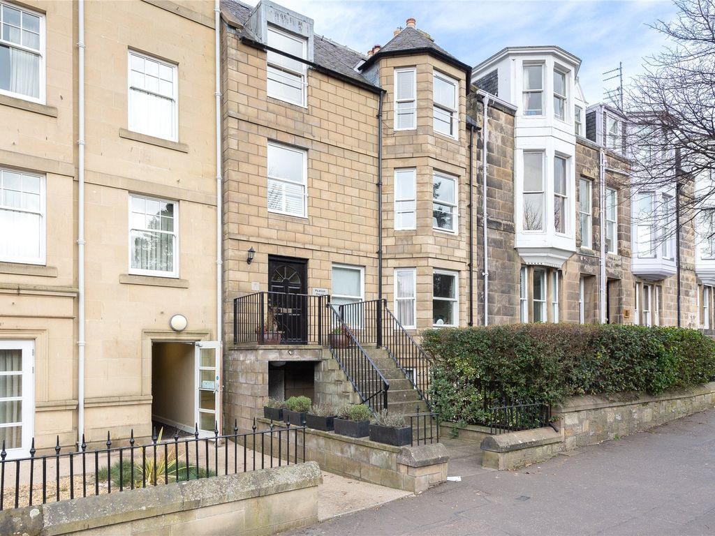 2 bed flat for sale in Pilmour Court, St. Andrews KY16 Zoopla