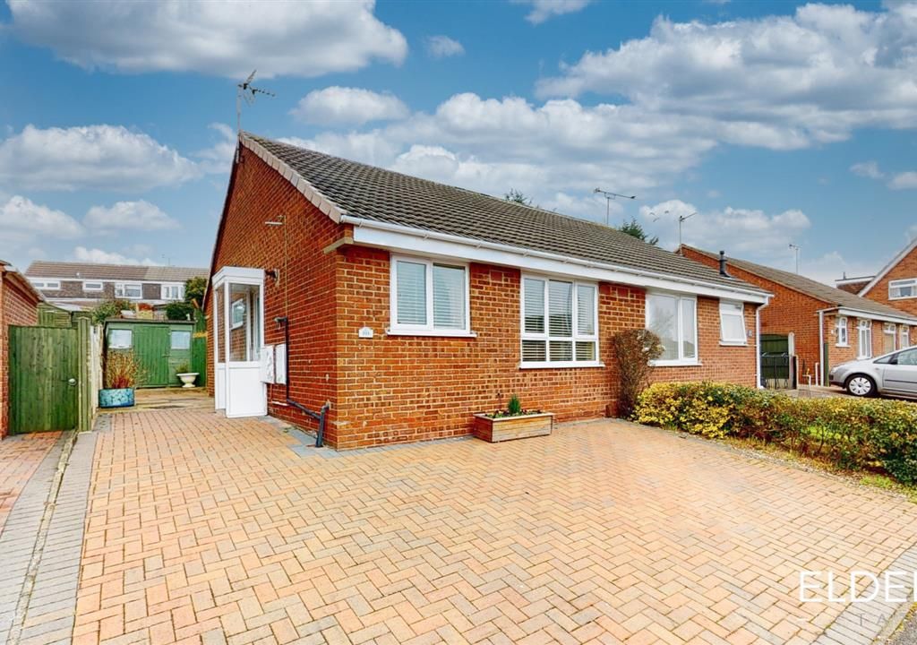 2 bed semidetached bungalow for sale in Newstead Road South, Ilkeston