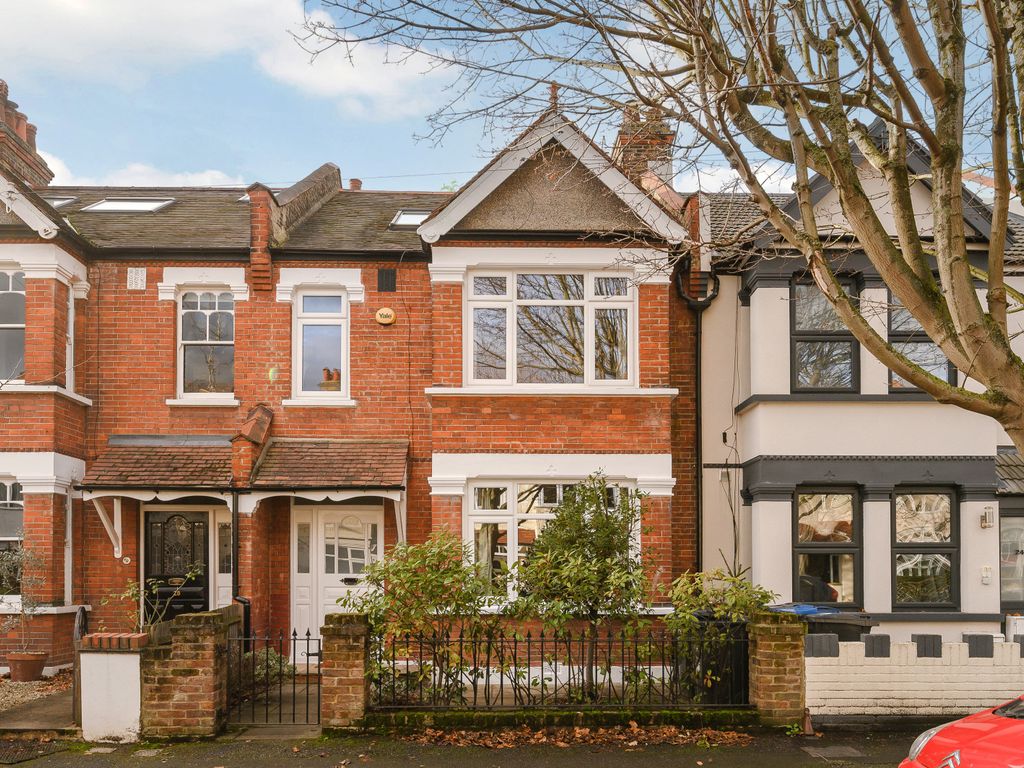 Boscombe Road, London SW19