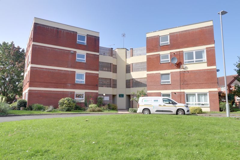 3 bed for sale in Elworthy Close, Beaconside, Stafford ST16