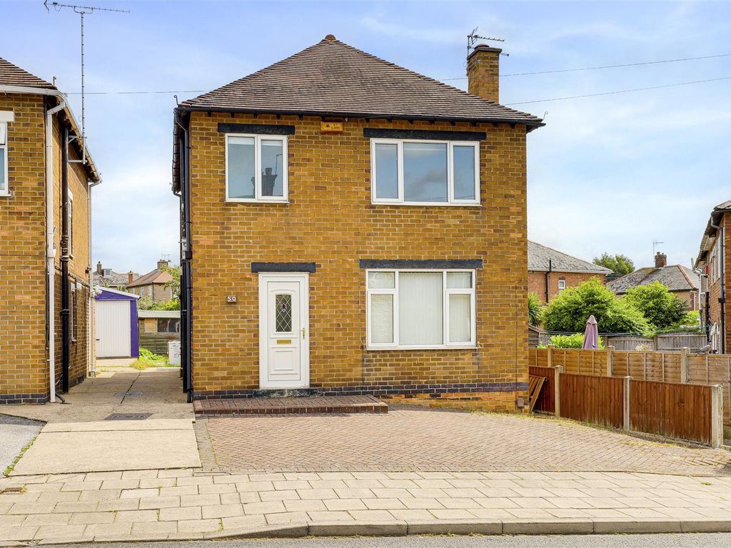 3 bed detached house for sale in Rockwood Crescent, Hucknall