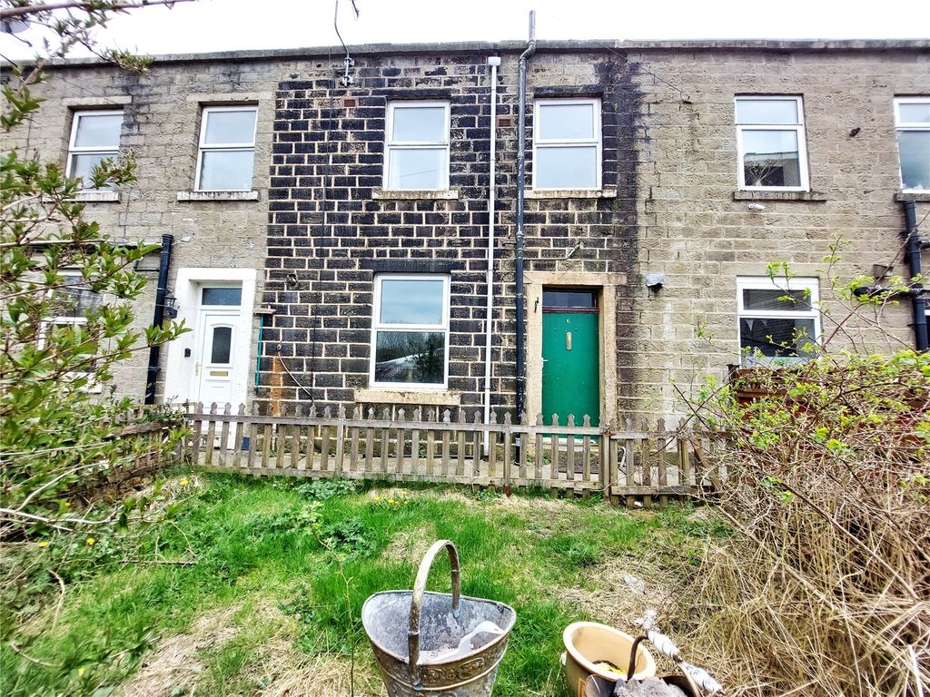 1 bed terraced house for sale in Victoria Street, Stacksteads