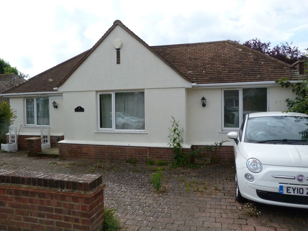 3 bed bungalow for sale in Rosemary Gardens, Broadstairs CT10, £420,000