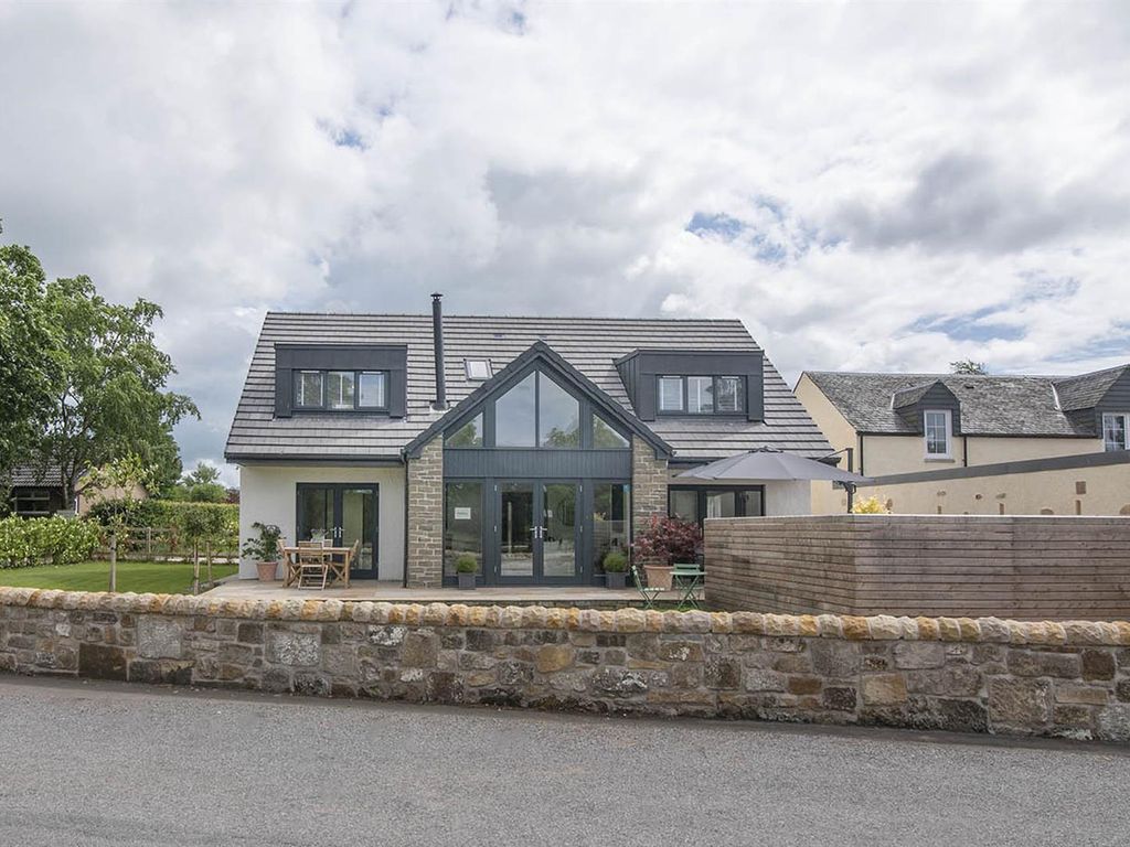 4 bed detached house for sale in Crook Of Devon, Kinross KY13, £550,000