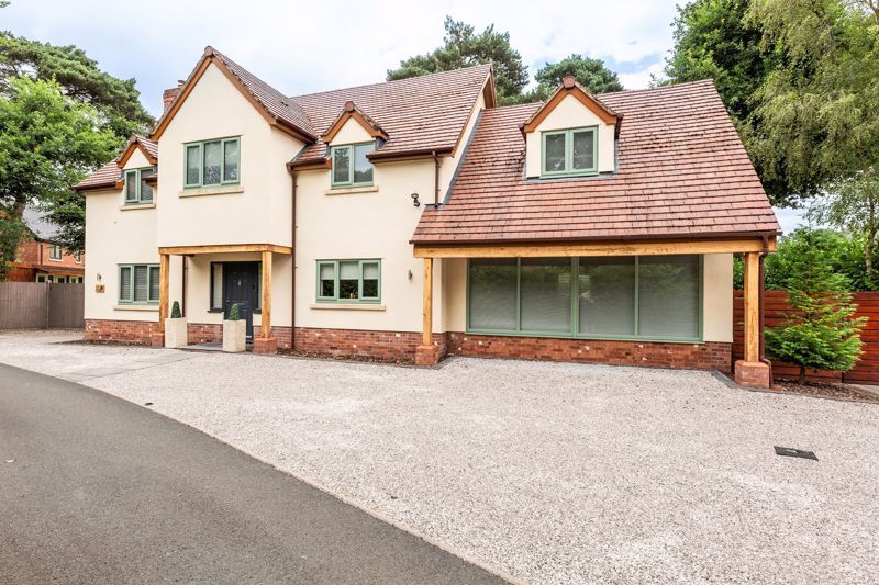 4 bed detached house for sale in Heathwood Road, Higher Heath