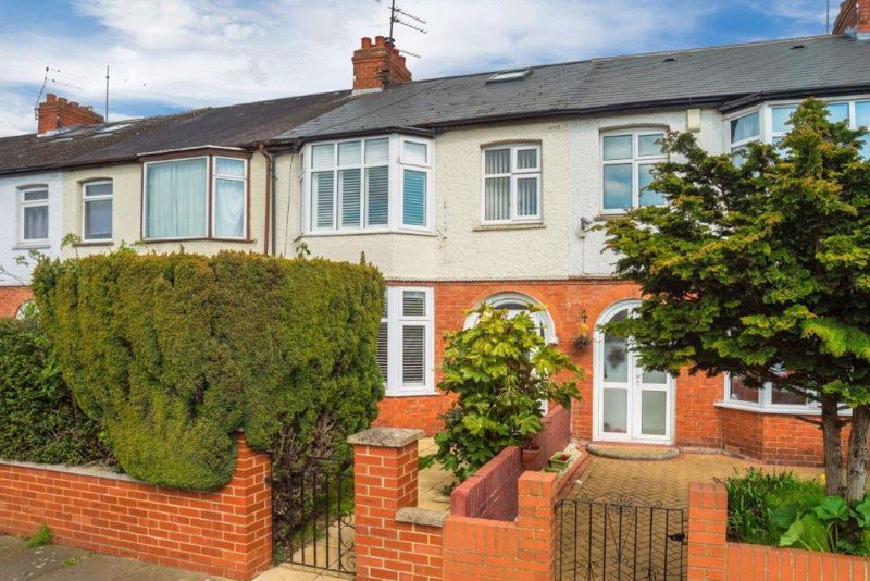 3 bed terraced house for sale in Beech Avenue, Abington, Northampton